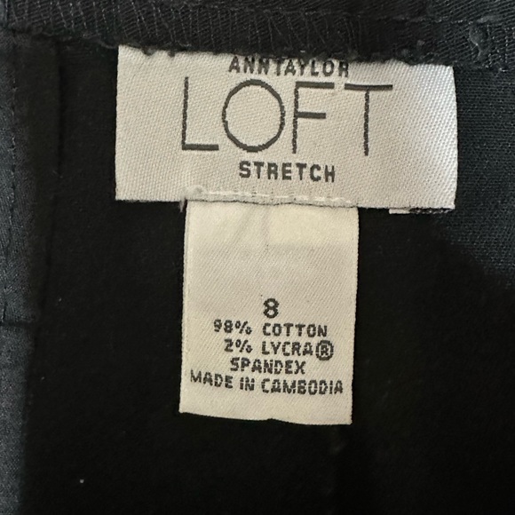 Women's Ann Taylor LOFT black stretch mini skirt size 8 - Picture 3 of 4